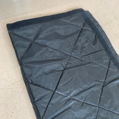 美原店　断熱カーテン　カーテンのみ　中心マグネット開閉開閉の画像