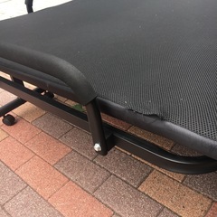 折りたたみベッド／セミダブルサイズの画像