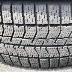 TOYO TIRES 195/60R17 24年製　冬タイヤの画像
