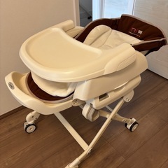 【無料】コンビ　電動ベビーラックの画像