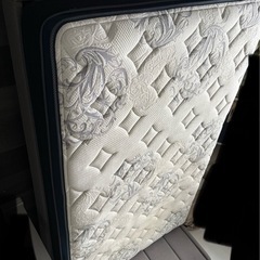 1年半使用 セミダブルベッド＆マットレス セットの画像