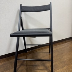 IKEA 折りたたみテーブル ＋ 折りたたみチェア3脚セット【引き取り限定／飯田橋】の画像