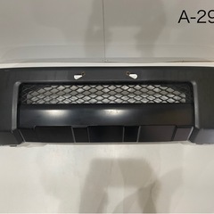 [極上]TOYOTA FJクルーザー 純正　フロントバンパー 中...
