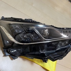 レクサスIS 純正　ヘッドライト　KOITO53-100の画像