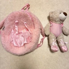 テディベアつきリュックの画像