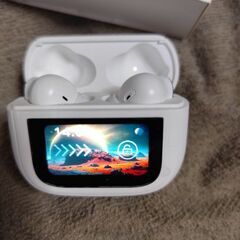 Bluetoothイヤホン 最新型の画像