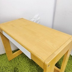 キッズスタディー　子供用学習机の画像