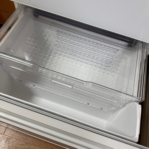 HITACHI 冷蔵庫 R-HW52K 520L ホワイト 2019年製