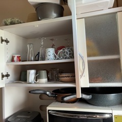 食器棚の画像