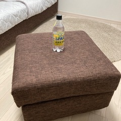 スツールの画像