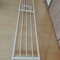 ニトリ　突っ張り棚　約116〜190cmの画像