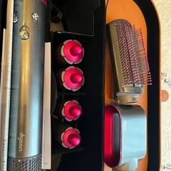 ダイソン ドライヤー HS01の画像