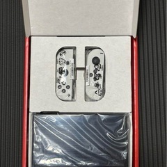 【ほぼ新品】NintendoSwitch有機ELモデルの画像