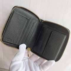 ☆お値引可能☆【美品】FURLA  二つ折り財布 ブラックレザー ウォレットの画像