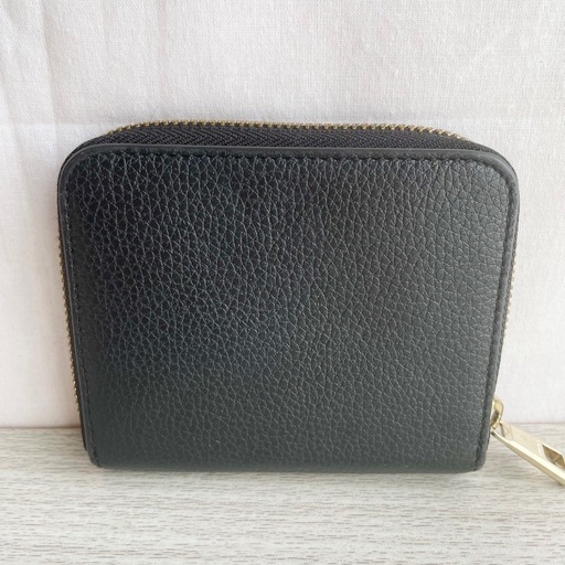 ☆現金払い可能☆ 【美品】FURLA  二つ折り財布 ブラックレザー ウォレット