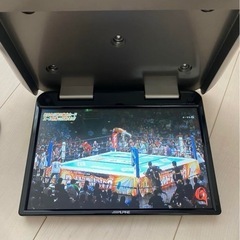 アルパイン　フリップダウンモニターの画像