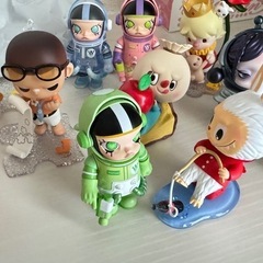 popmartで購入した新品アニメスタイル キャラクター フィギュアセット13点の画像