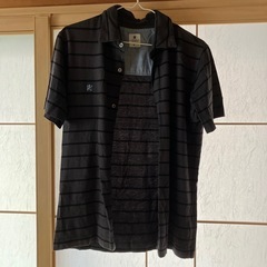R.N EWBOLDの
前空きシャツの画像