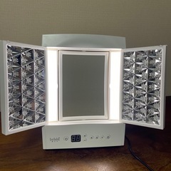 美ルル ヒカリプラス LED美顔器の画像