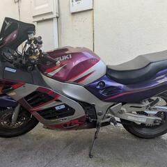 平成12年式RF900R 逆車 の画像