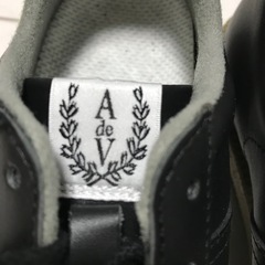 新品 A de Vireの本革スニーカーの画像