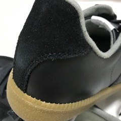 新品 A de Vireの本革スニーカーの画像