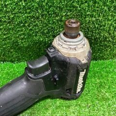 マキタ TD171DZ 充電式インパクトドライバー 本体のみ ※不動品の為、ジャンク品となります。【市川行徳店】【店頭取引限定】【ジャンク】管理番号：IT6930CWU94Cの画像