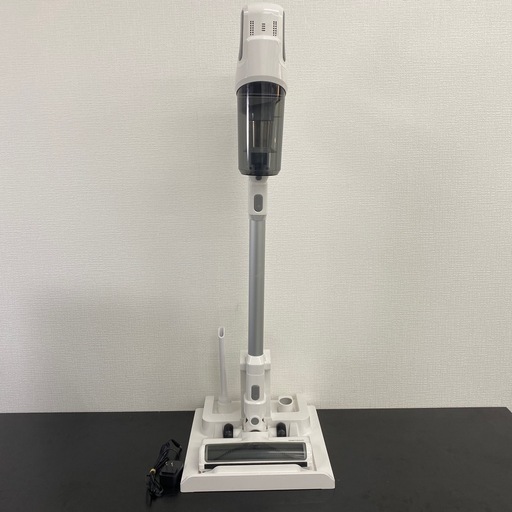 【ご来店限定】＊イオン　コードレススティッククリーナー2022年製＊ 0715-10