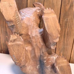 木彫り　熊　置物の画像