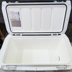 ダイワ ライトトランク α S2400　クーラーボックス　中古　リサイクルショップ宮崎屋住吉店25.9.13の画像