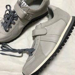 新品 A de Vireの本革スニーカーの画像