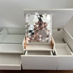 【再値下げ⚠︎︎】ドレッサーローテーブルの画像
