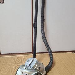 掃除機(コードタイプ)の画像