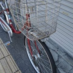 [BRIDGESTONE]Biscuit(ビスケット)24吋 ファミリーサイクル 変速なし/LEDオート/レッドxシルバーの画像