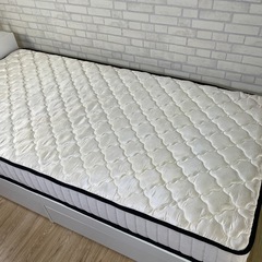 アイリスオーヤマ　シングルサイズ　収納付きベッド+ポケットコイルマットレスの画像