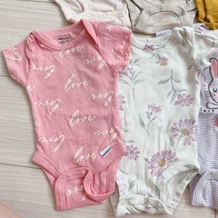 《美品》海外ベビー服8枚セット(新生児)の画像