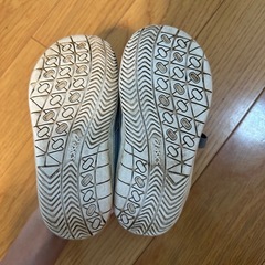asics スニーカー16cmの画像