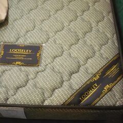 ★LOOSELEY シングルベッド　マットレス　の画像