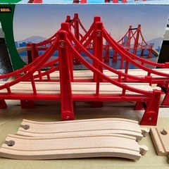 【中古品】BRIO  　木製レール、電車セット の画像