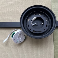 美品⭐︎ニトリ　シーリング直付けダクトレールの画像