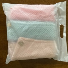ヘアドライタオル タオルキャップ マイクロファイバー ふわもこ 肌触り 柔らかい 強い吸水性 速乾 大人 子供用 3枚1セットの画像