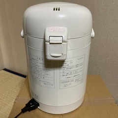 電気ポットの画像