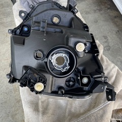 キャンバス/キャンパス LA800S/LA810S 純正右ヘッドライトハロゲンの画像