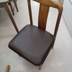 リユースのサカイ栃木店★ジモティ割あり★  椅子 ベージュ×ブラウン W46×D50×H81 クリーニング済み TC9741の画像