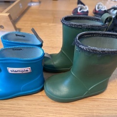 キッズスニーカーサンダル長靴まとめ売りの画像