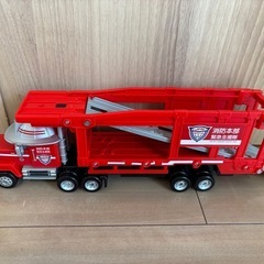 タカラトミー ディズニー カーズ トミカ 現場へ急行!レスキューキャリアカー マック ミニカーの画像
