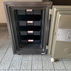 金庫の画像
