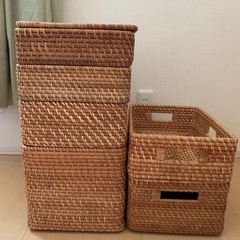 無印良品　重なるラタン角型バスケット　サイズ問わず一個¥1000、フタ¥500 ７点おまとめ買い¥6000　の画像
