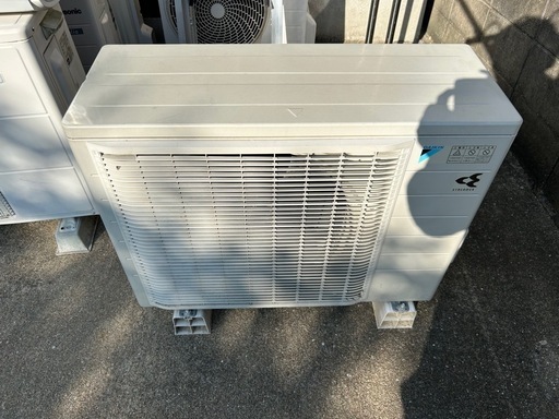 23畳用中古ダイキンエアコン