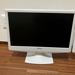 EPSON モニター　18.5型ワイド　×2の画像
